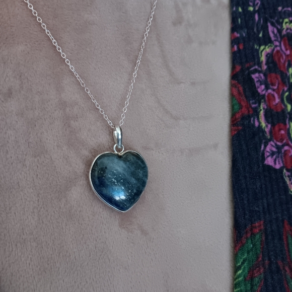 Gemstone~Lapis Blue Gray Heart Silver Necklace NWOT - Picture 1 of 13